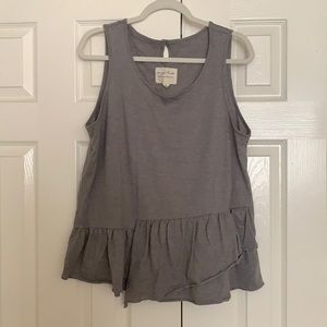 Evy’s Tree Ruffle Tank L